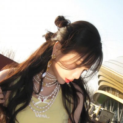 无名女士